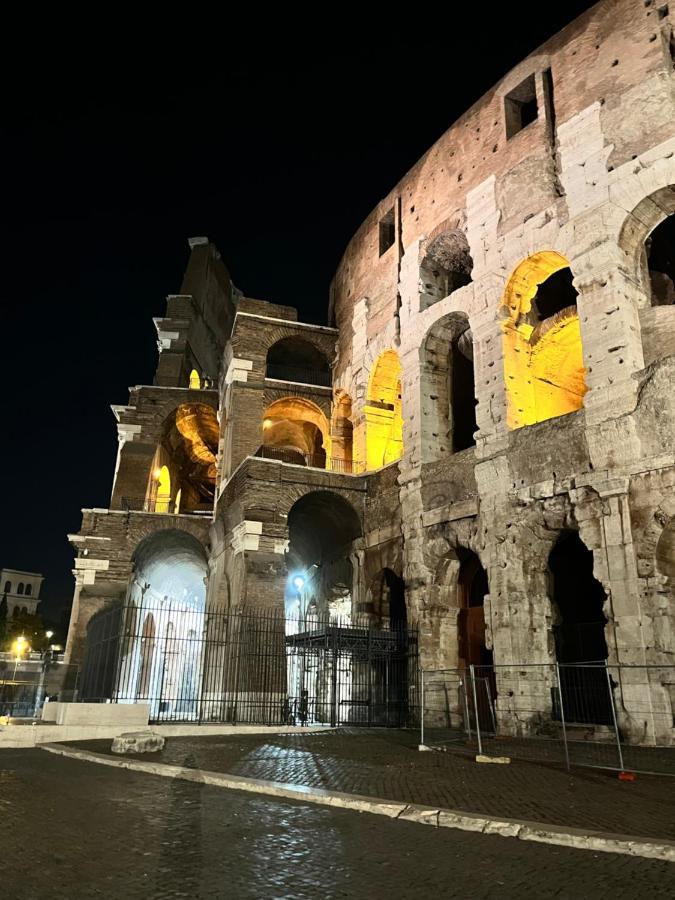Gladiatorooms Rome - Colosseo Exterior photo